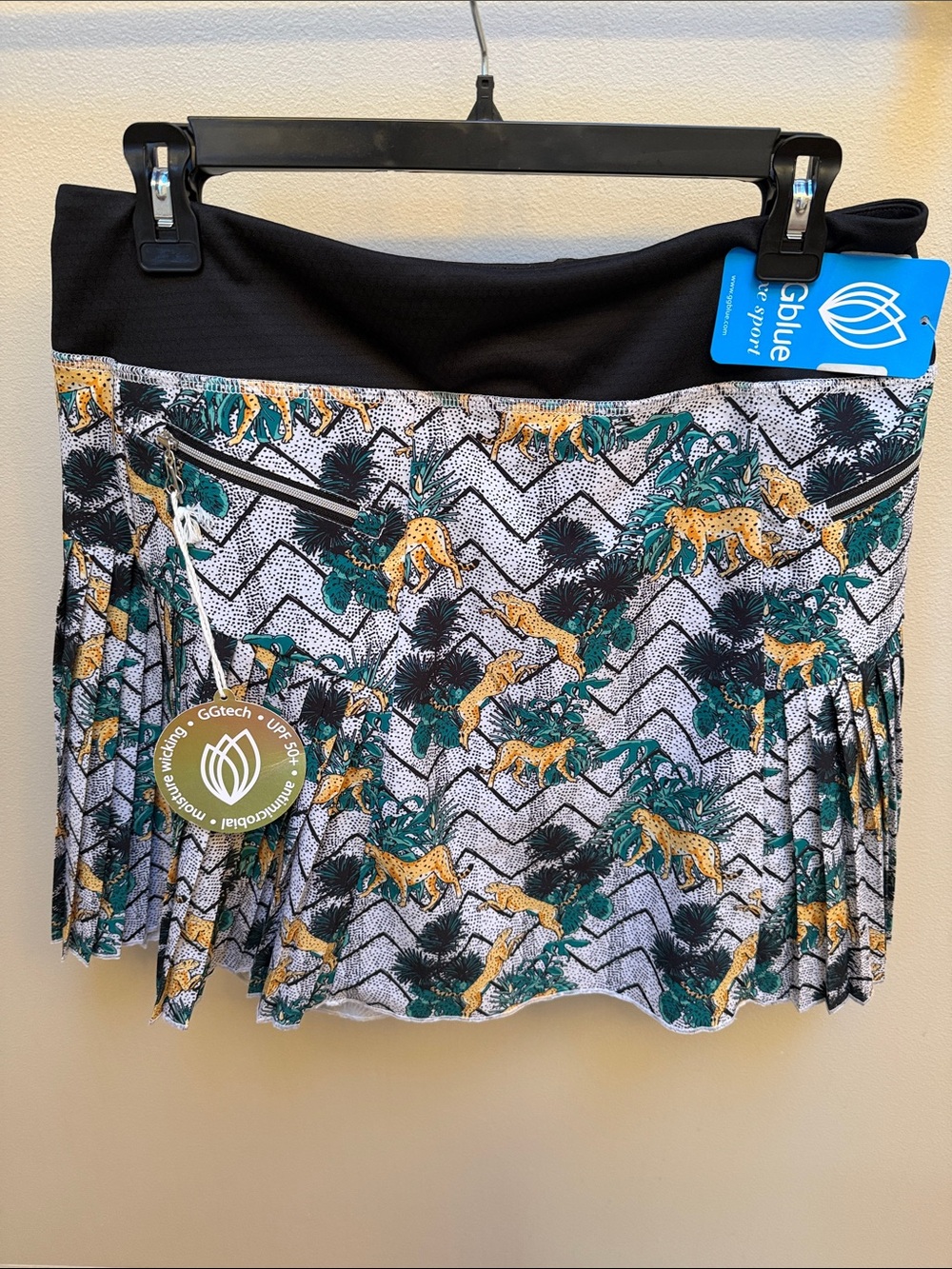 GGblue Pleated Printed Caddy Skort Feline/Black